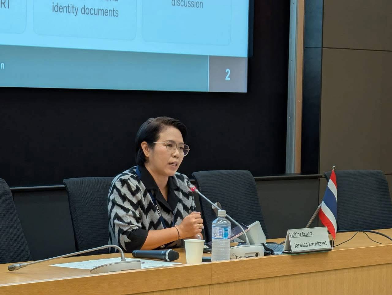 กองวิชาการและพัฒนานวัตกรรมราชทัณฑ์ เข้าร่วมประชุมและเป็นวิทยากรบรรยาย เรื่อง "การสนับสนุนและการประสานงานเพื่อการกลับคืนสู่สังคมของผู้ต้องขังกลุ่มเปราะบาง" : Support and coordination for the reintegration of vulnerable inmates. ณ กรุงโตเกียว ประเทศญี่ปุ่น img 0856
