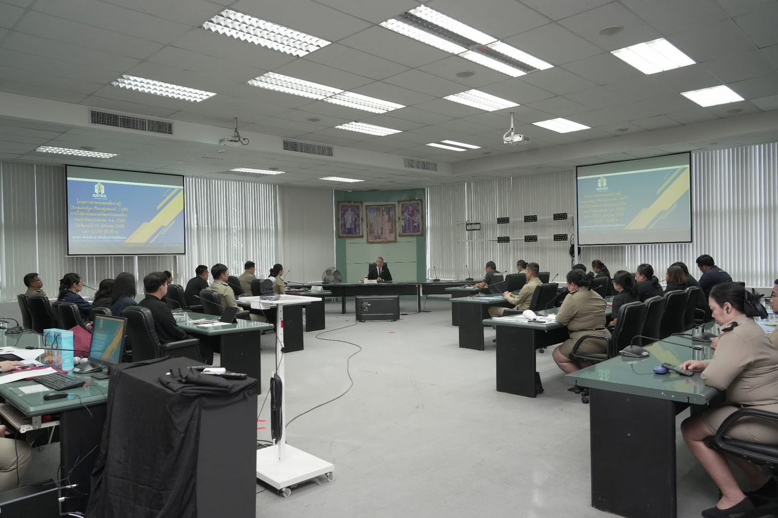 กองวิชาการและพัฒนานวัตกรรมราชทัณฑ์เข้าร่วมโครงการประชุมเชิงปฏิบัติการถ่ายทอดองค์ความรู้ (Knowledge Management : KM) ภายใต้ค่านิยมและวัฒนธรรมองค์กร Justice ประจำปีงบประมาณ พ.ศ. 2569 s 2015239 0