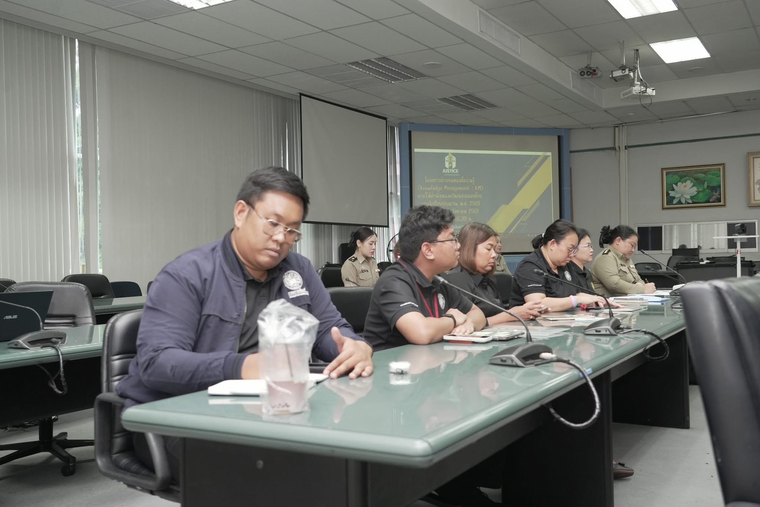 กองวิชาการและพัฒนานวัตกรรมราชทัณฑ์เข้าร่วมโครงการประชุมเชิงปฏิบัติการถ่ายทอดองค์ความรู้ (Knowledge Management : KM) ภายใต้ค่านิยมและวัฒนธรรมองค์กร Justice ประจำปีงบประมาณ พ.ศ. 2569 s 2015248 0