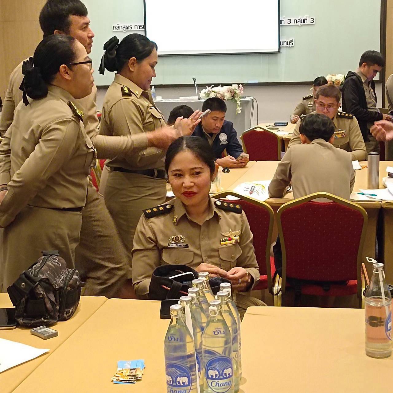 กองวิชาการและพัฒนานวัตกรรมราชทัณฑ์ร่วมเป็นวิทยากรบรรยายถ่ายทอดความรู้ในหัวข้อวิชา "การวิเคราะห์การนำแนวทางในการปฏิบัติต่อผู้ต้องขังตามมาตรฐานสากลในมุมมอง ของผู้ปฏิบัติงานไปสู่การปฏิบัติในเรือนจำและทัณฑสถาน" s 2015287 0